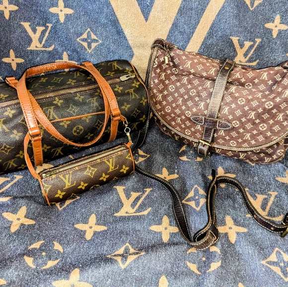 Authentic Louis Vuitton Papillon 30 w/ Mini Pouch Set W/ Saumur  Shoulder bag - Picture 1 of 16